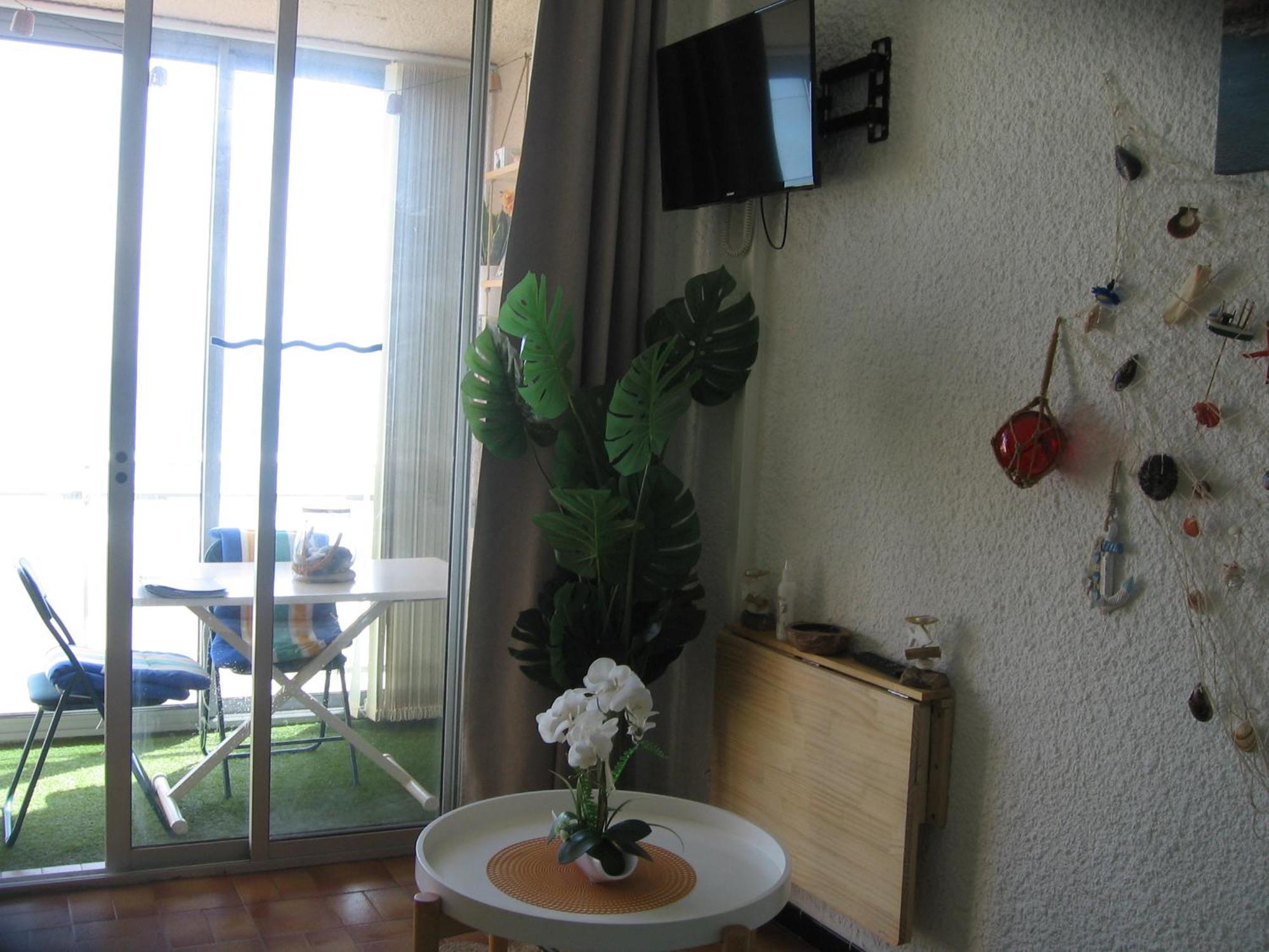 Studio Vue Sur La Mer Au 6Eme Et Dernier Etage Canet-en-Roussillon Exterior photo